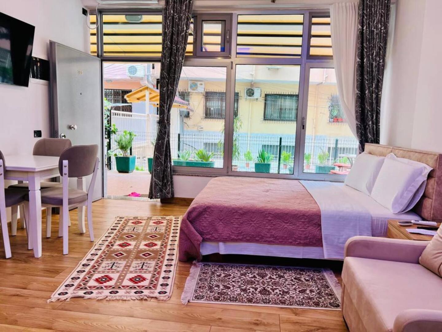 Comfy Studio In City Center Tirana Exterior foto